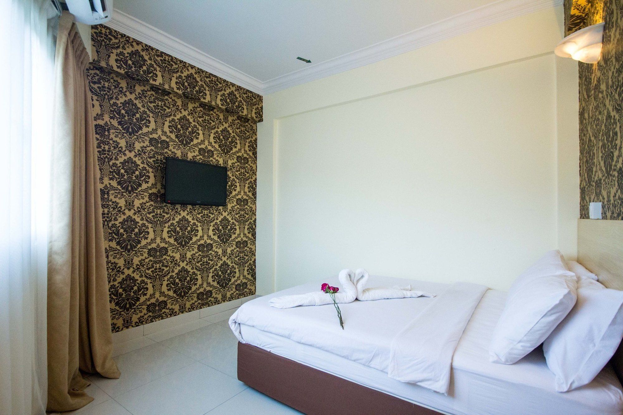 Sea Princess Hotel Teluk Bahang Exterior foto
